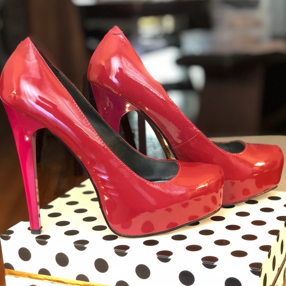 MIA Limited Edition Leather Patent Pump
